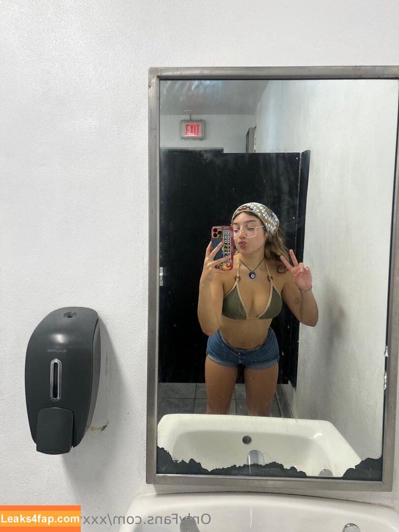 xxxvioletgems / violet__gem leaked photo photo #0016