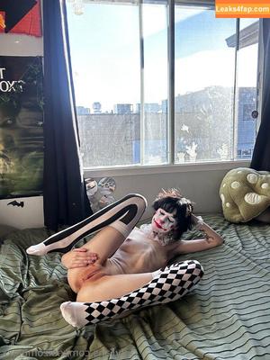 Xxxzombiezx photo #0035