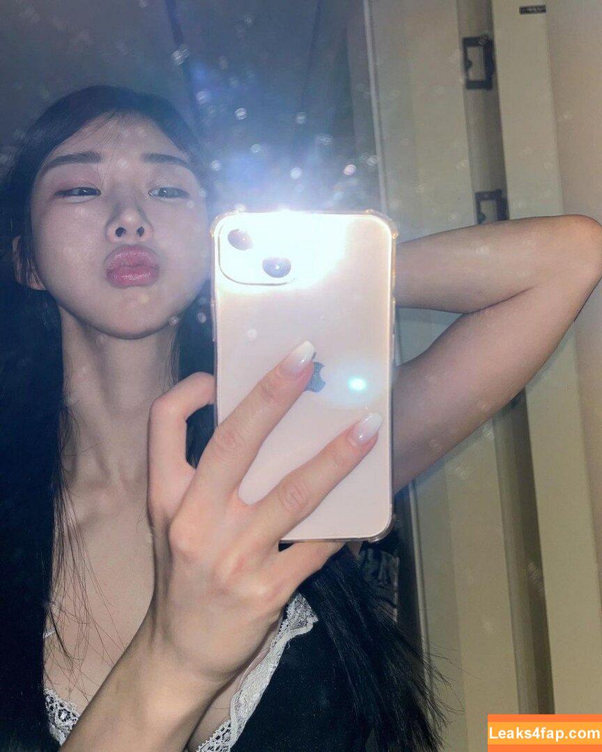 Xxyoovv / MYO / 묘정 leaked photo photo #0007