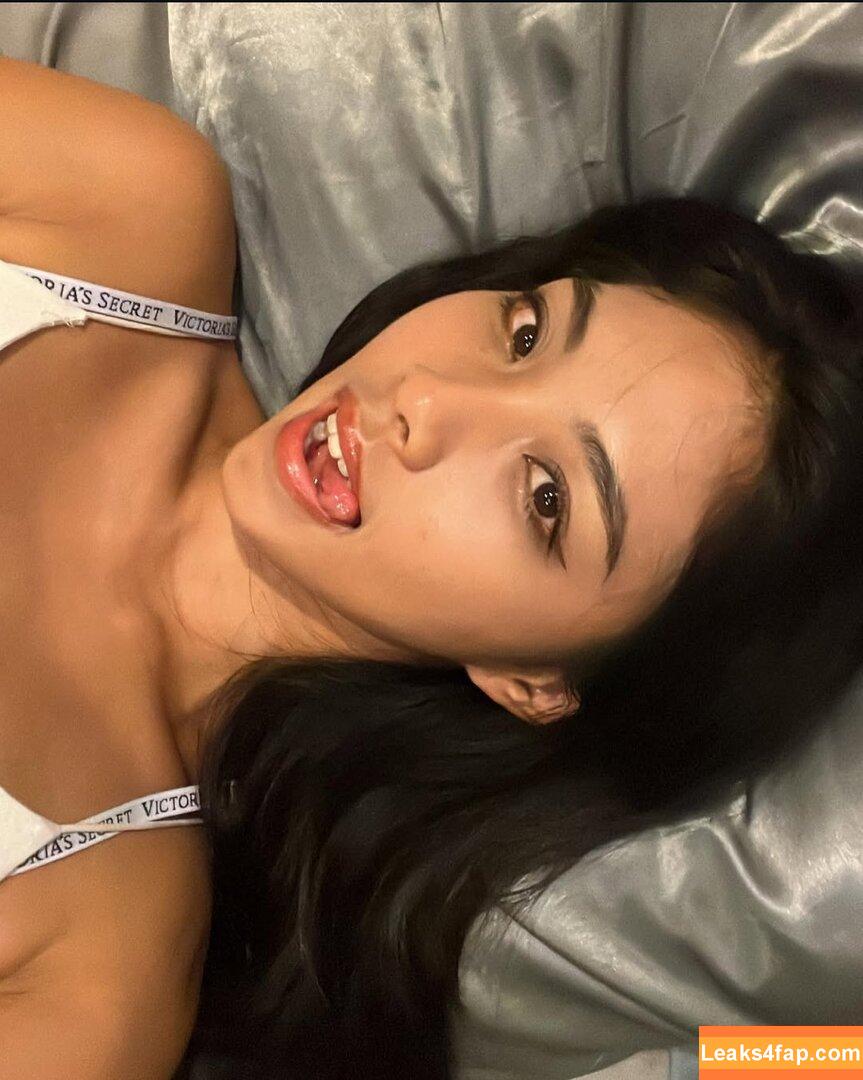 ya.stacey / Stacey / s.kim / staceysaranxxx слитое фото фото #0068