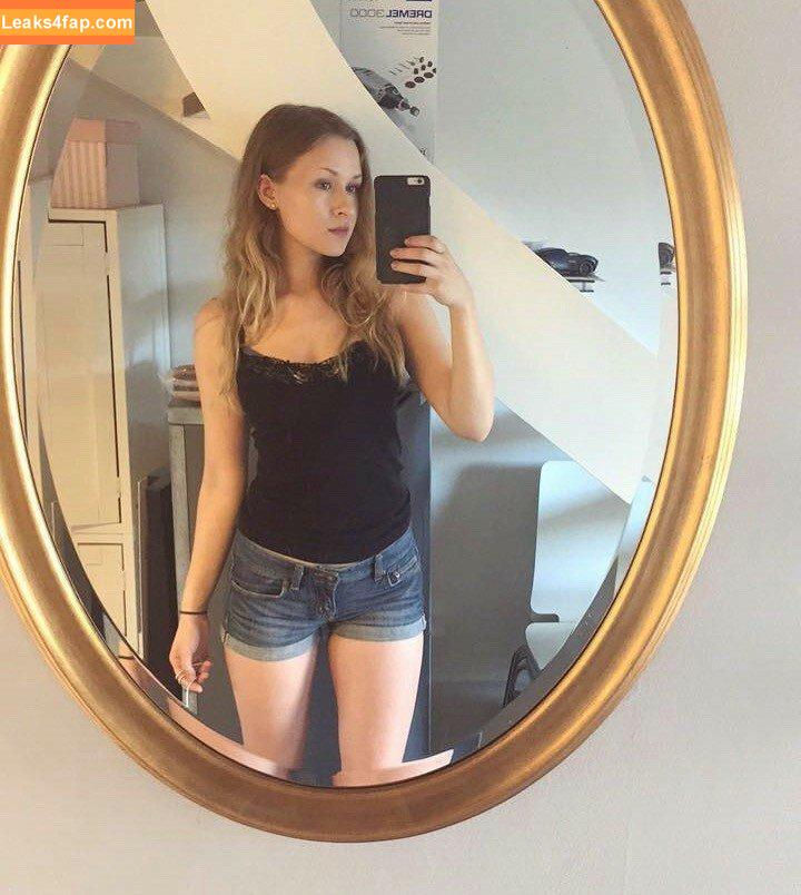 yaboielina / elina leaked photo photo #0027