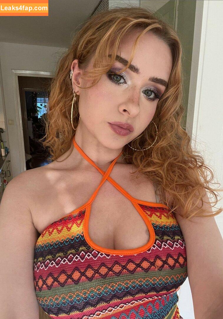 yaboielina / elina leaked photo photo #0244
