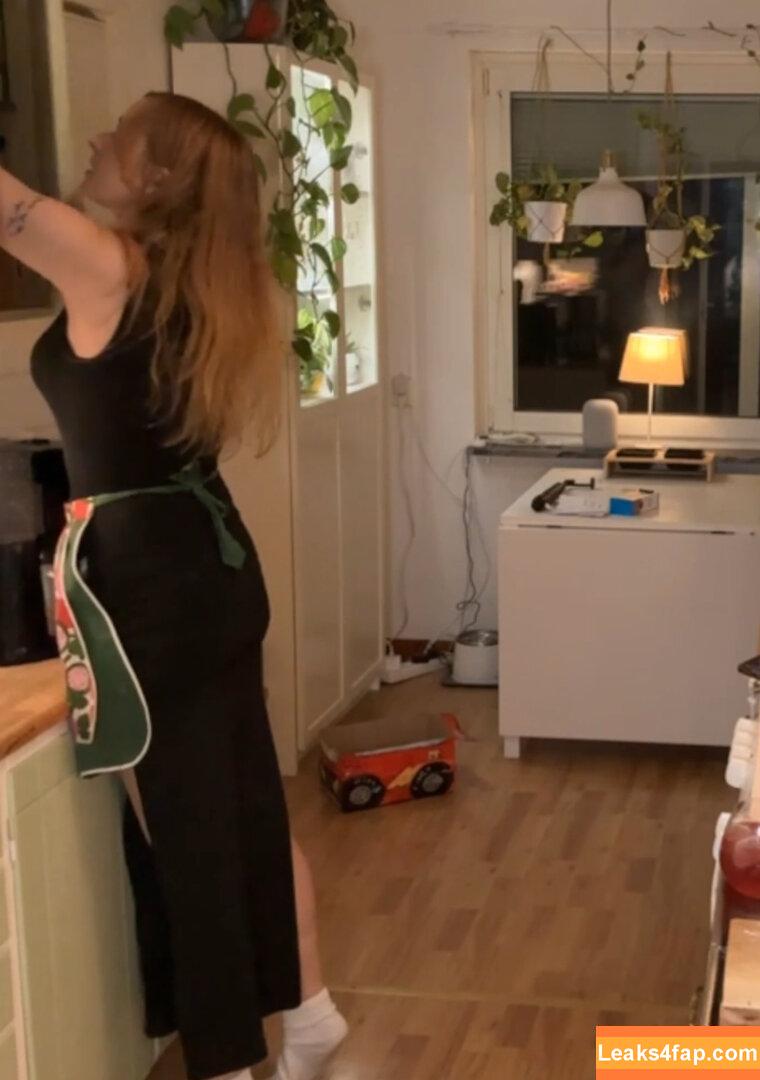 yaboielina / elina leaked photo photo #0294