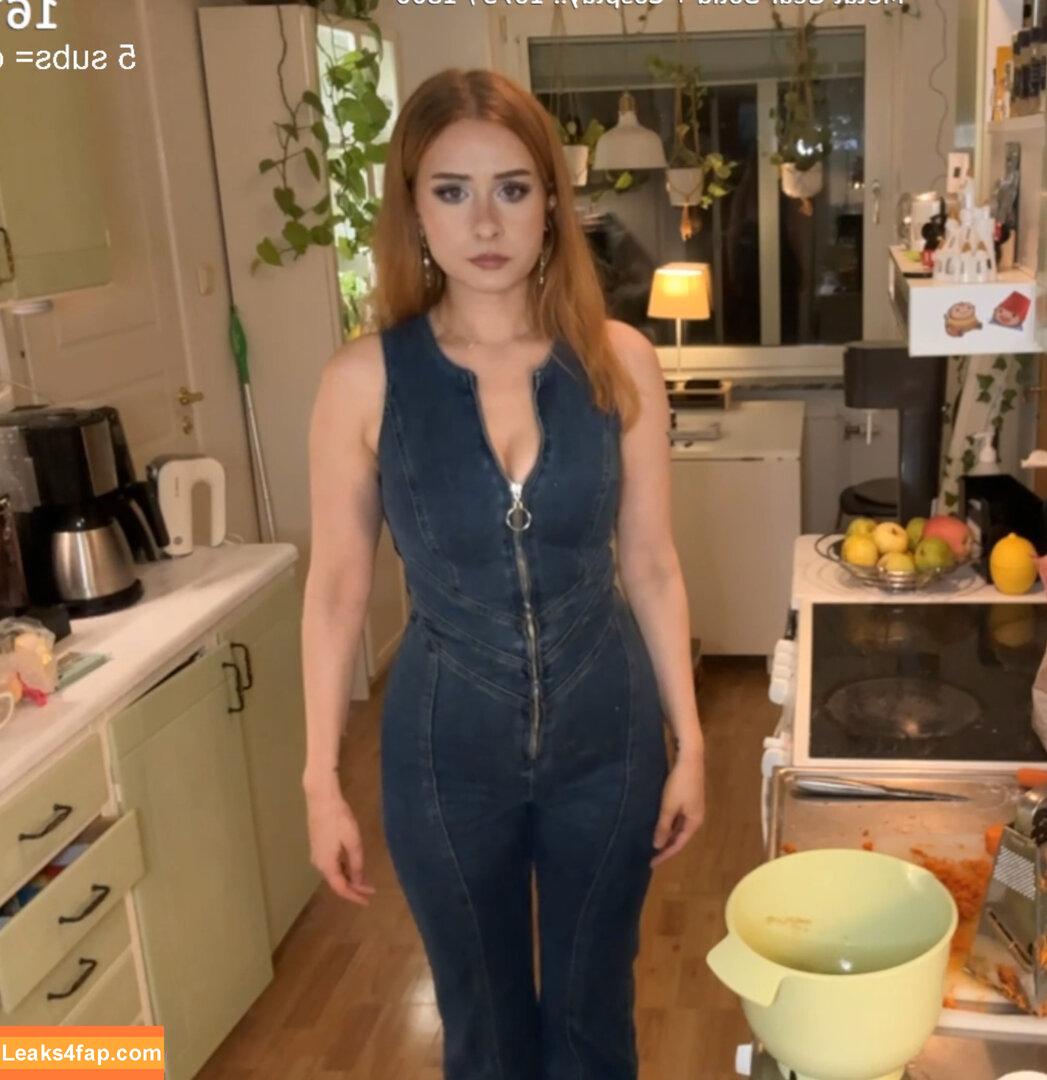 yaboielina / elina leaked photo photo #0310