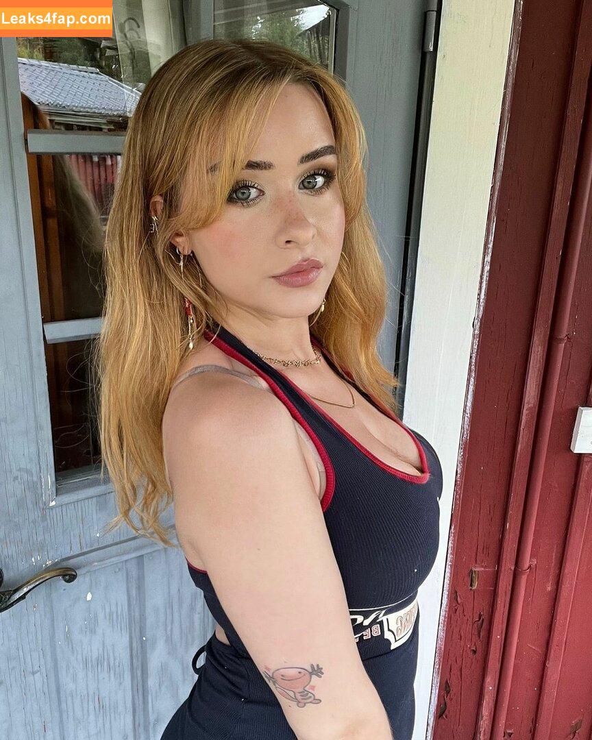 yaboielina / elina leaked photo photo #0344