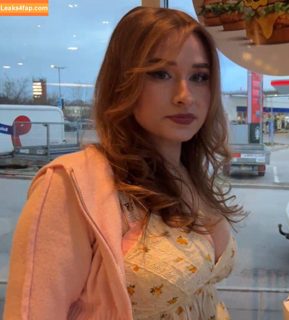 yaboielina / elina leaked photo photo #0571