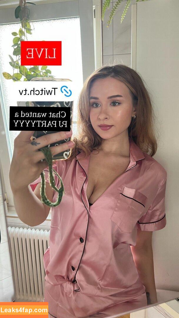 yaboielina / elina leaked photo photo #0602