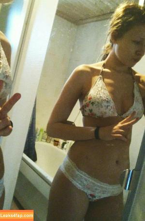 yaboielina photo #0473