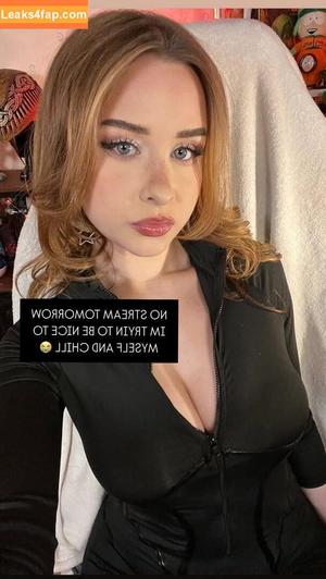 yaboielina photo #0558