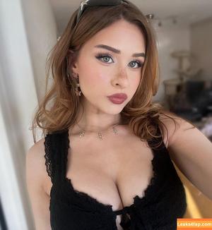 yaboielina photo #0565