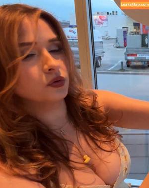 yaboielina photo #0592