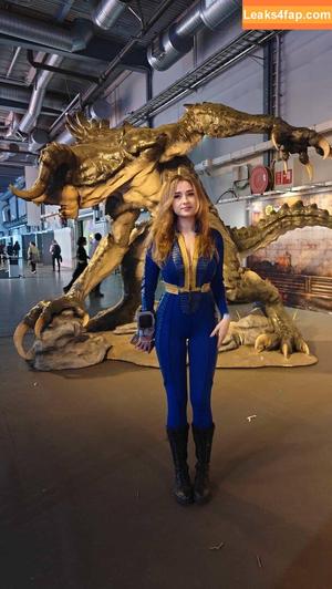 yaboielina photo #0639