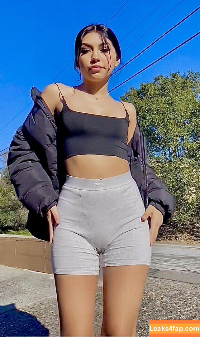Yael Bernal / yaelbernal3 / yaelbernall leaked photo photo #0103