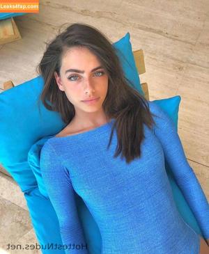 Yael Shelbia photo #0108