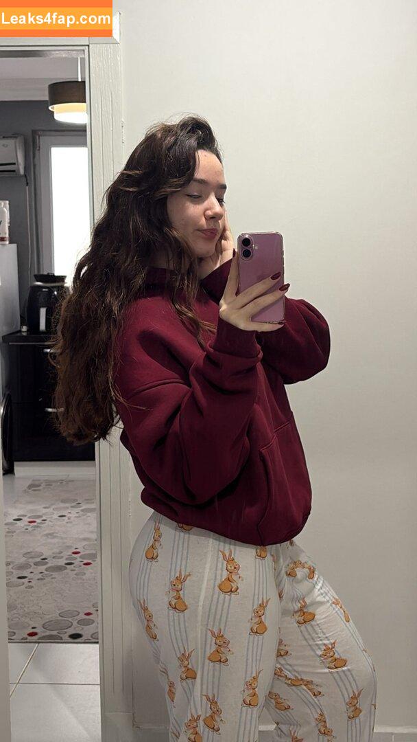 Yağmur Şimşek / https: / rainsimsek98 / yamursimseek leaked photo photo #0112