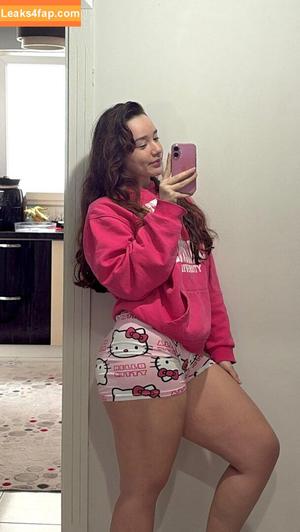 Yağmur Şimşek photo #0111