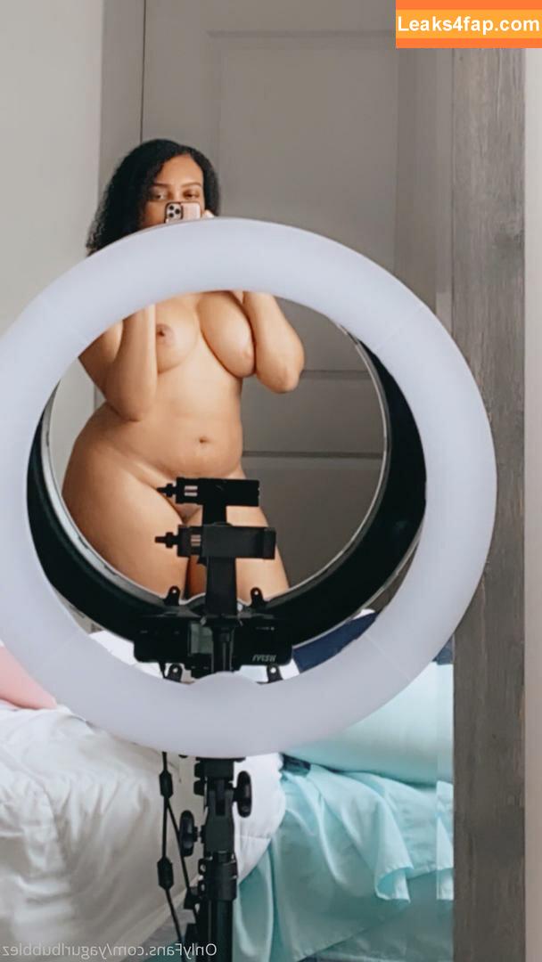 yagurlbubblez / notbubbz / yagurlbubbles leaked photo photo #0037
