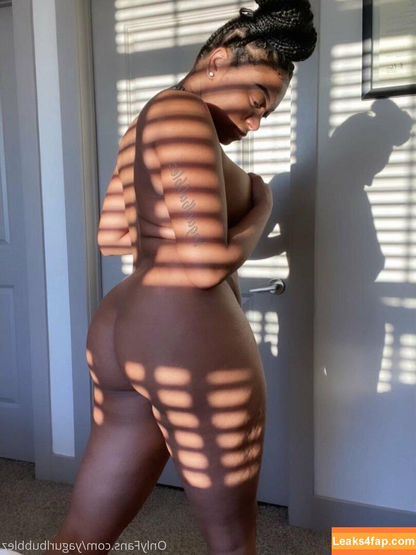 yagurlbubblez / notbubbz / yagurlbubbles leaked photo photo #0081