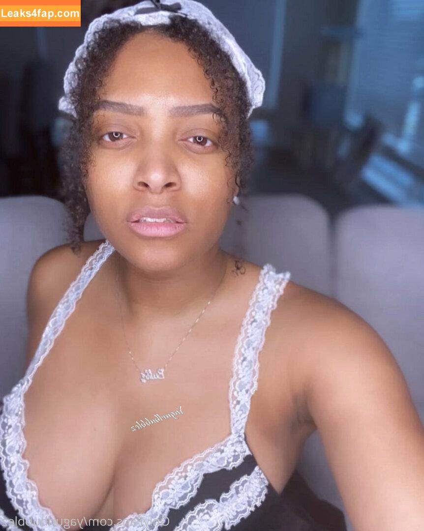 yagurlbubblez / notbubbz / yagurlbubbles leaked photo photo #0093