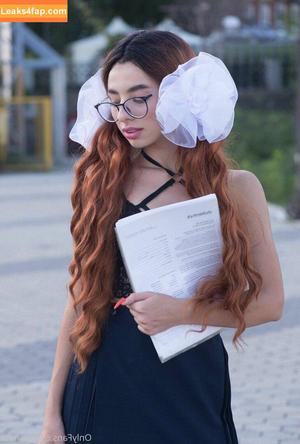 yana_twerk photo #0041