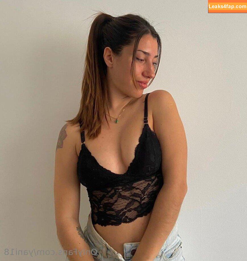 yani18 / _yani18 leaked photo photo #0021