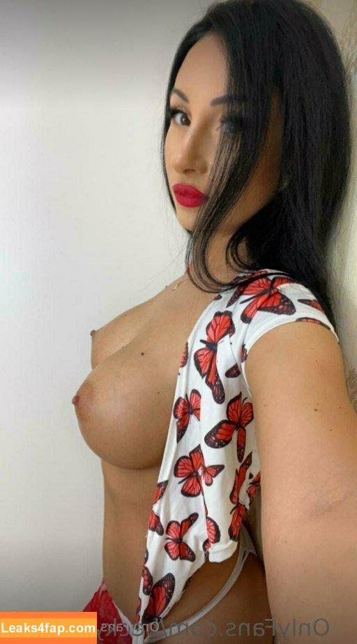 yankisss / yankina_di leaked photo photo #0047