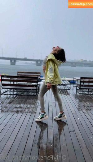 yankisss photo #0002