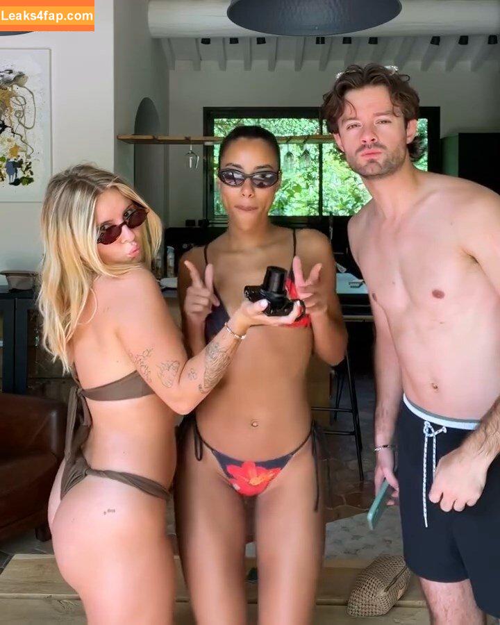 Yara Charry / only_charry / yaracharry leaked photo photo #0145