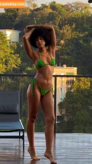 Yara Charry photo #0143