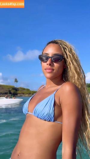 Yara Charry фото #0182