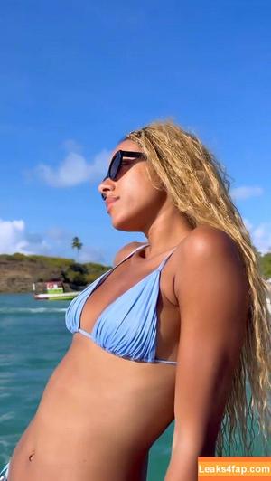 Yara Charry фото #0183