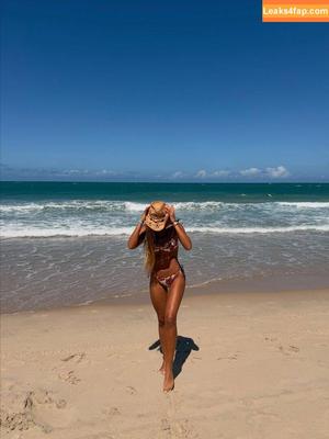 Yara Charry фото #0186