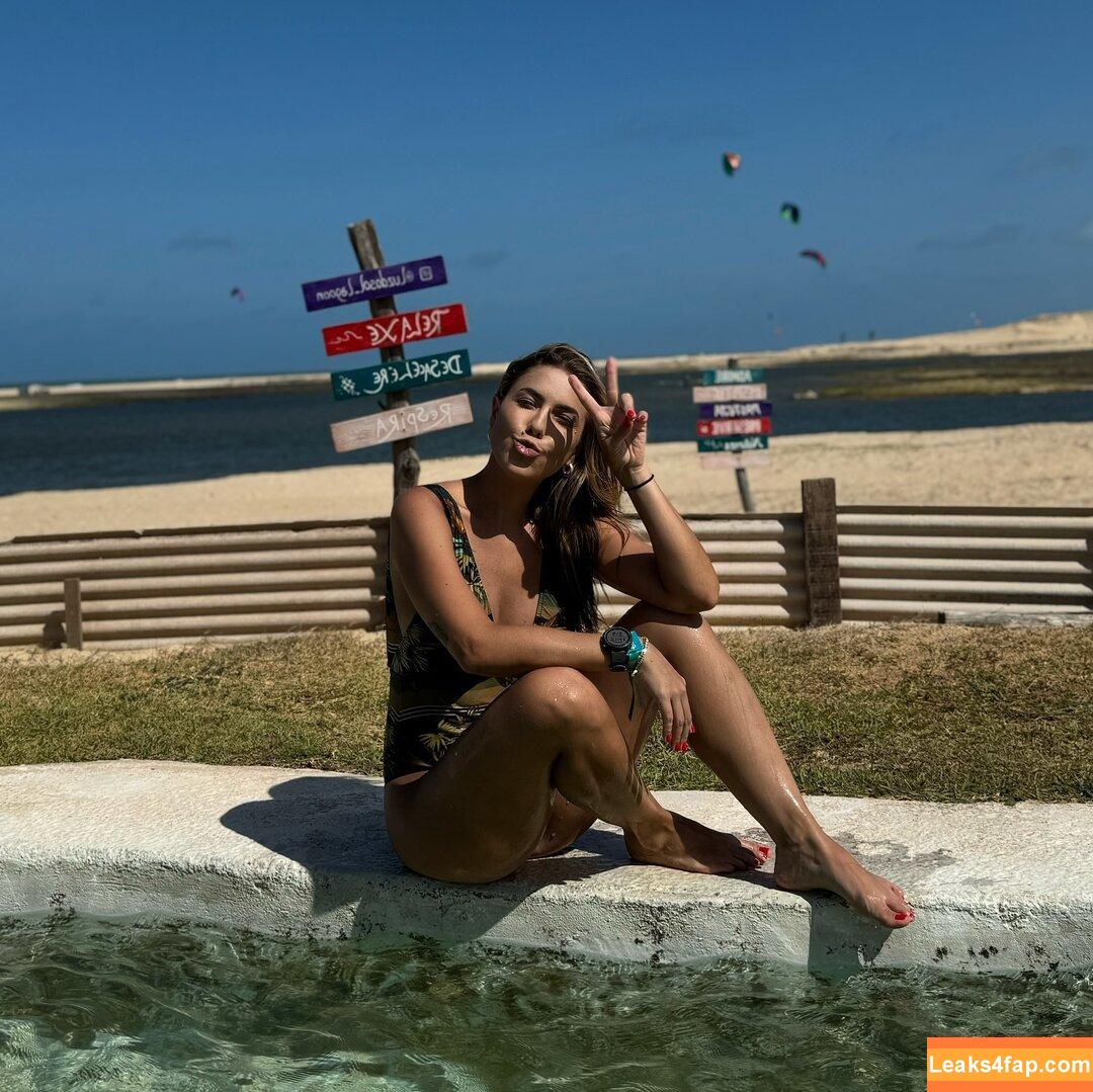 Yara Fantoni / yarafantoni слитое фото фото #0006