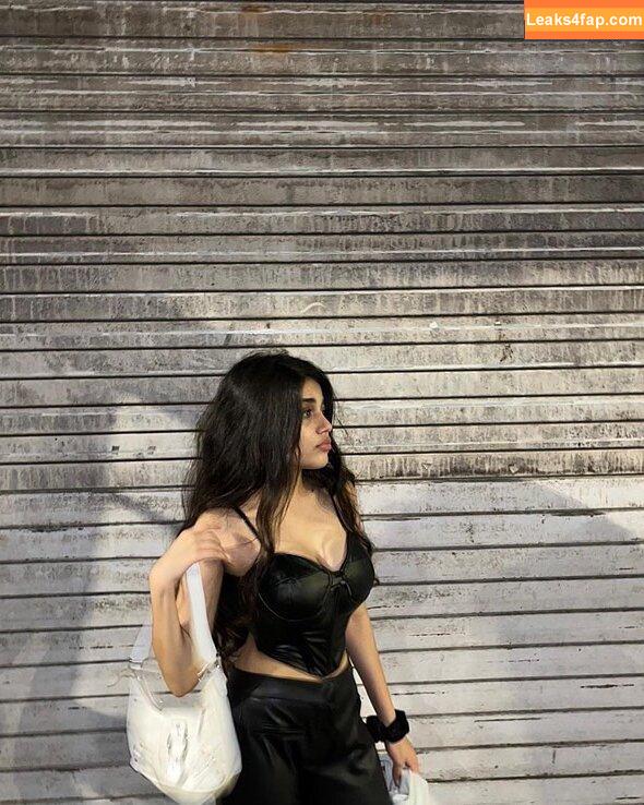 yashica.aa / yashicaa.aa leaked photo photo #0057