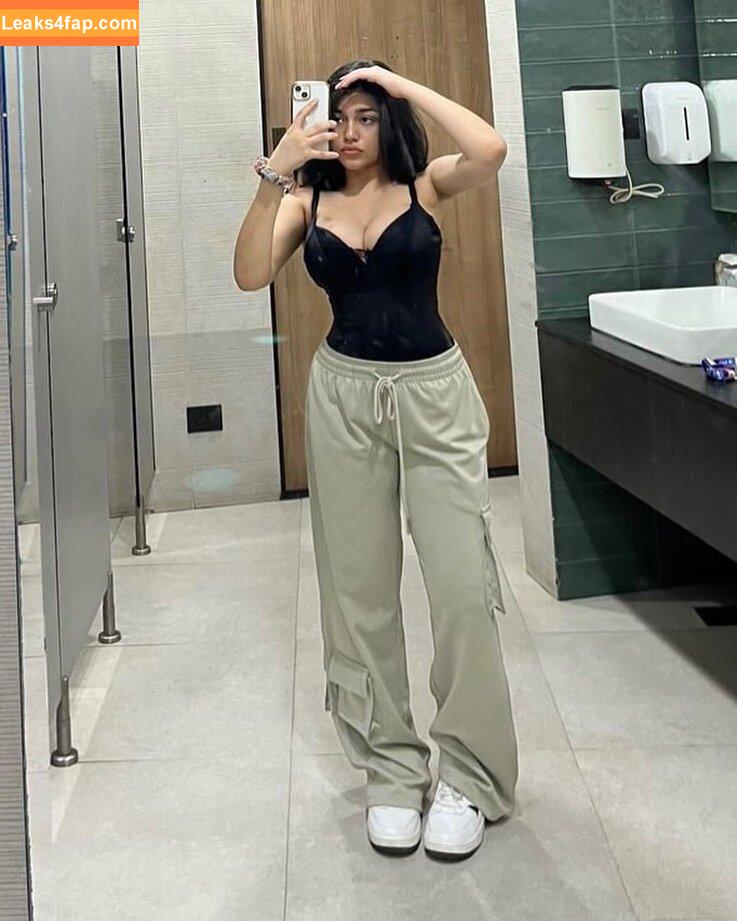 yashica.aa / yashicaa.aa leaked photo photo #0078