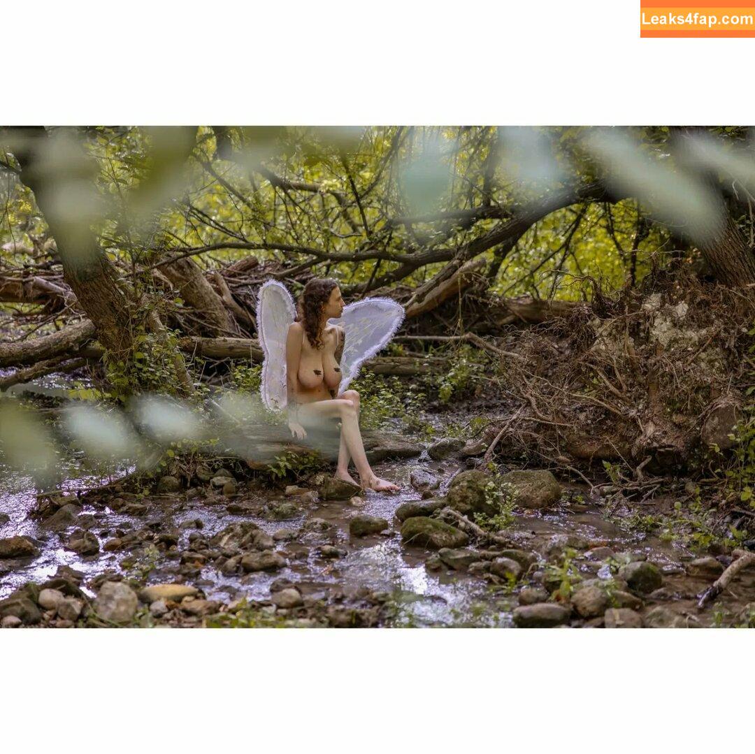 Yasmin_avrahami / AvrahamiYasmin / photoart_il / tsyasmin слитое фото фото #0002