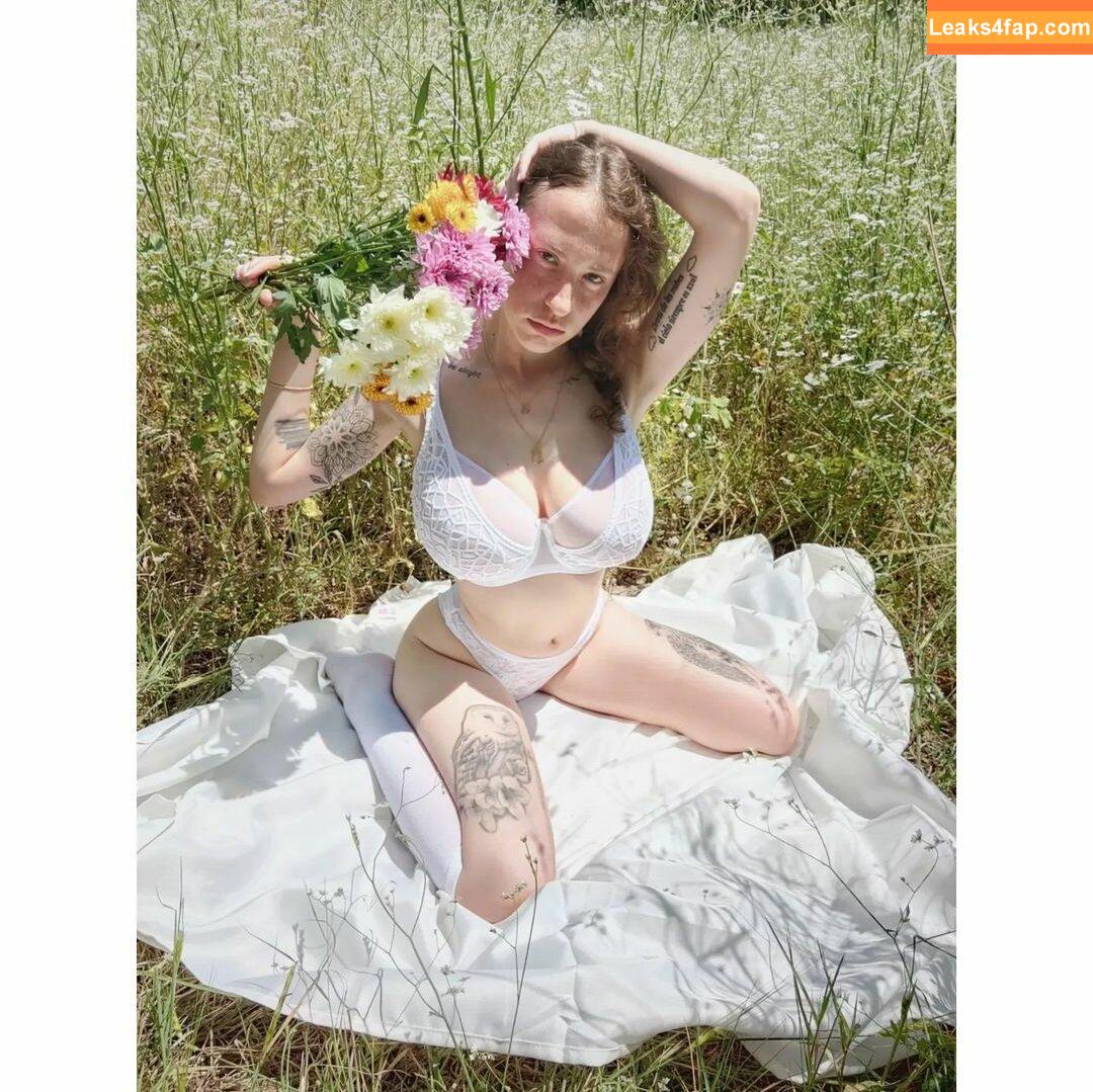 Yasmin_avrahami / AvrahamiYasmin / photoart_il / tsyasmin слитое фото фото #0071