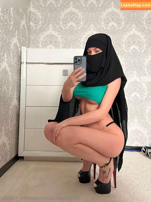 Yasmin_habibi / hijabibella / yasminhbb leaked photo photo #0043