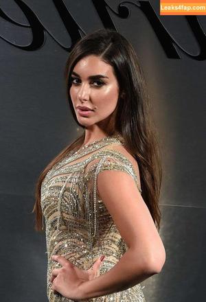 Yasmine Sabri photo #0015