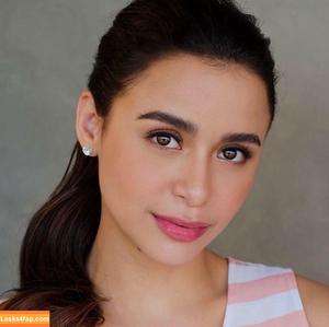 Yassi Pressman photo #0001