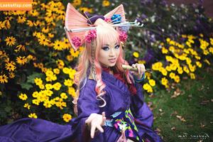 Yaya Han фото #0046