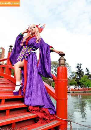 Yaya Han фото #0047