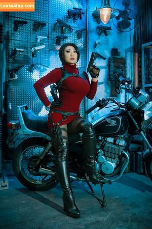 Yaya Han фото #0064