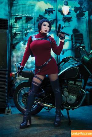 Yaya Han фото #0067