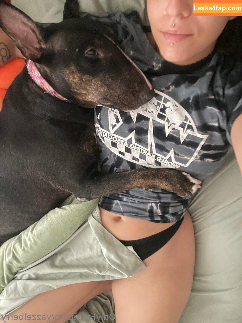 yazzelberry /  leaked photo photo #0019