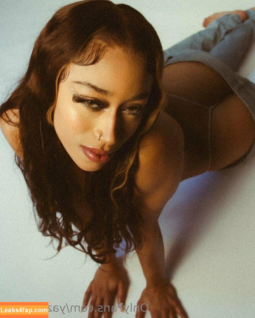 yazzyyams / Queen Yasmeena / yazzylonglegs слитое фото фото #0202