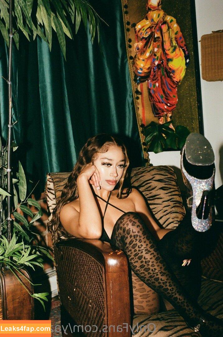 yazzyyams / Queen Yasmeena / yazzylonglegs слитое фото фото #0228