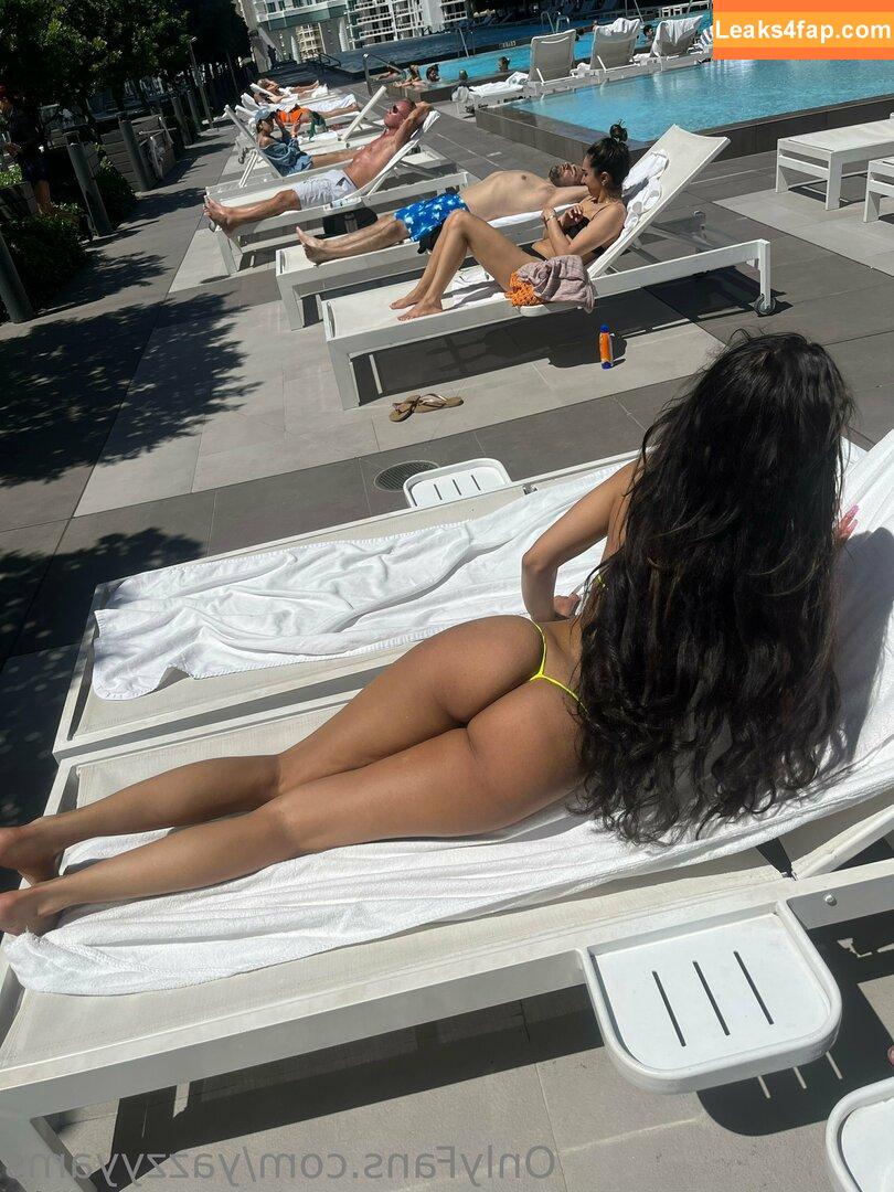 yazzyyams / Queen Yasmeena / yazzylonglegs слитое фото фото #0233