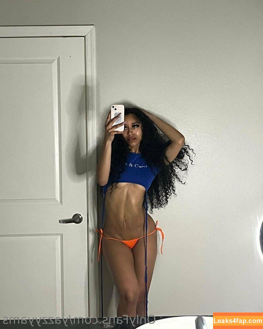 yazzyyams / Queen Yasmeena / yazzylonglegs слитое фото фото #0247