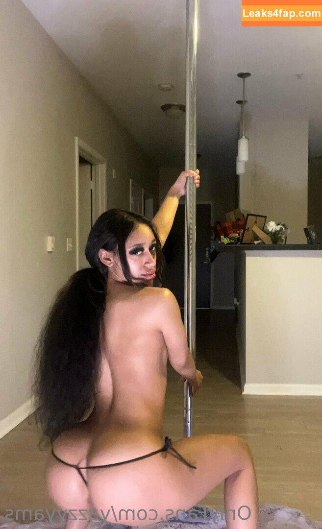 yazzyyams / Queen Yasmeena / yazzylonglegs leaked photo photo #0324